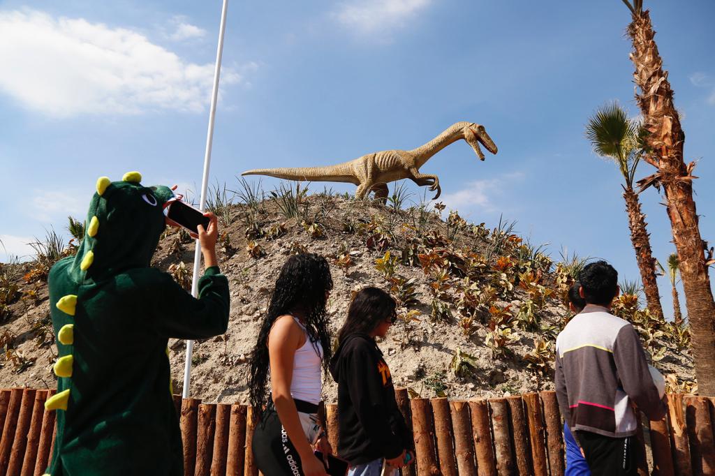 Inauguran Parque de Dinosaurios en Chimalhuacán | Plana Mayor