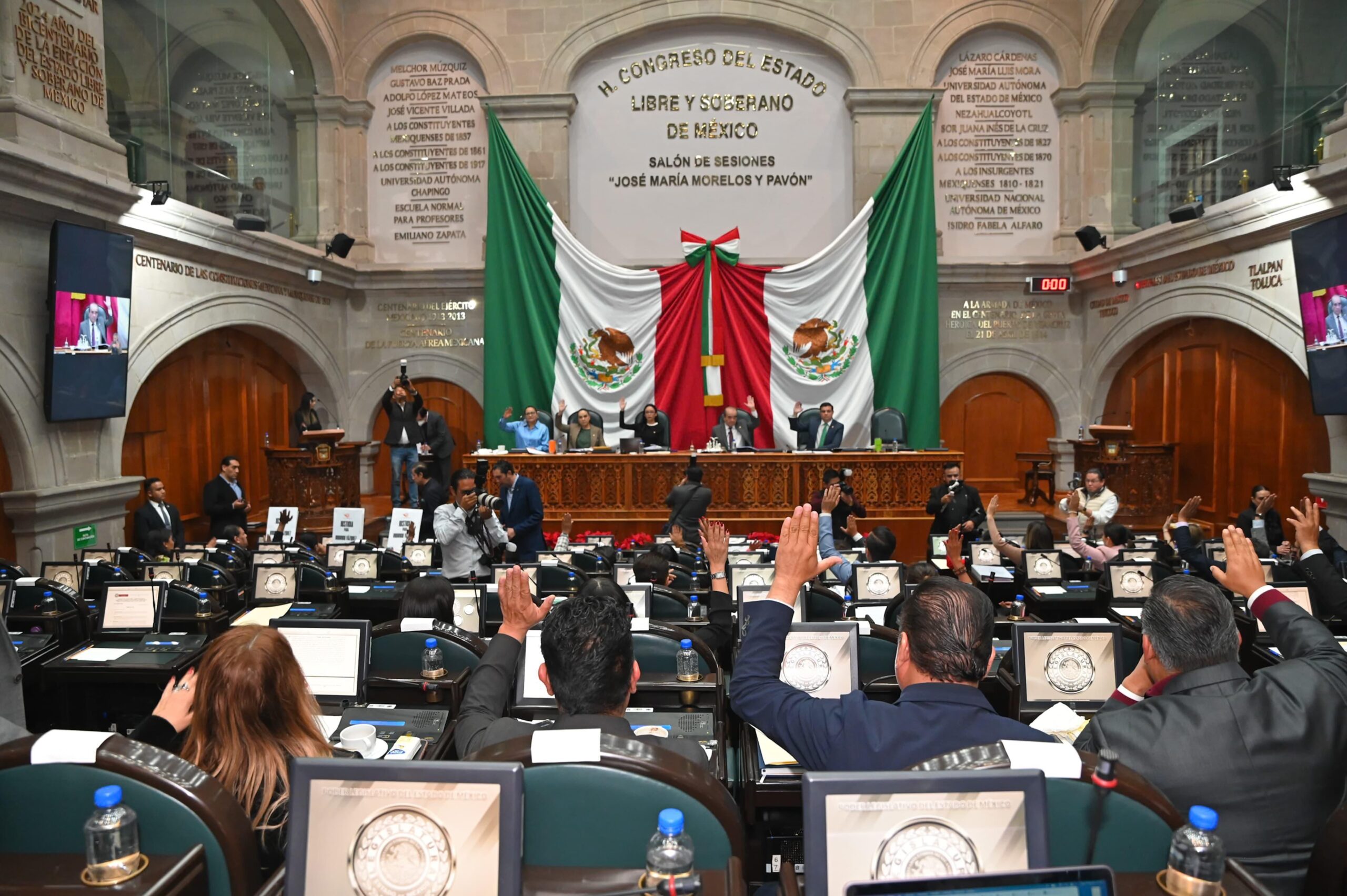 Trabajo legislativo impacta en cambios profundos e históricos en Edomex