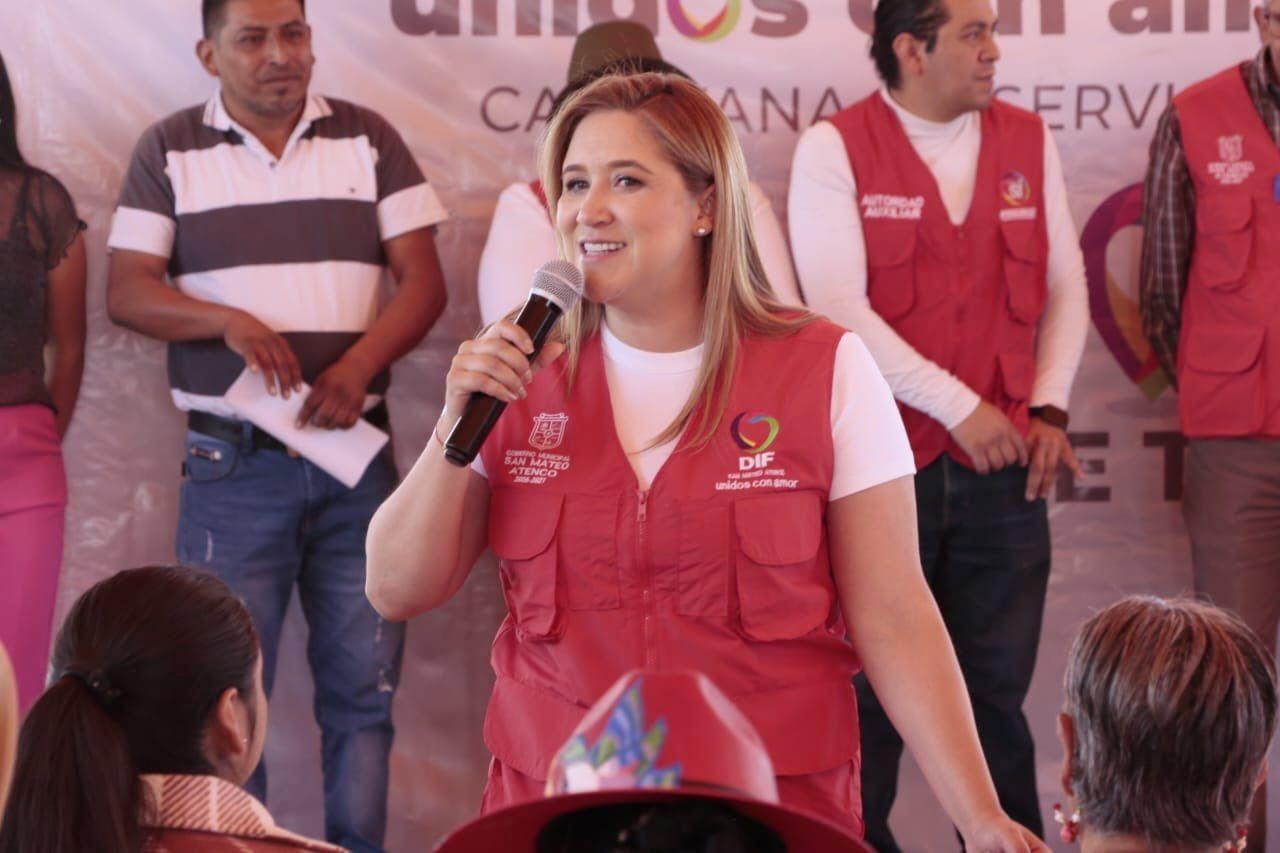 Ponen en marcha Caravana de Servicios del DIF en San Mateo Atenco