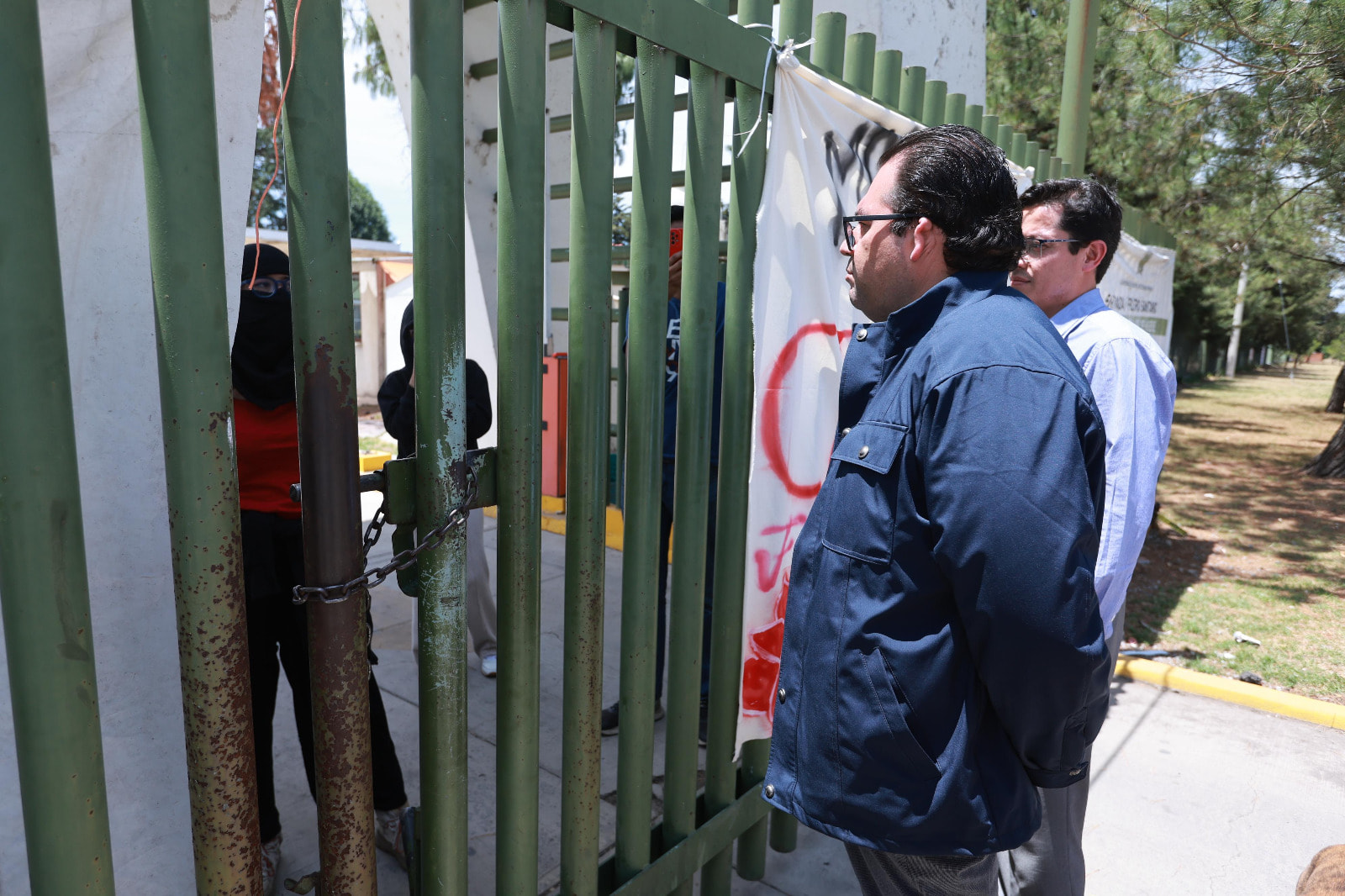 Denuncian montaje del rector en El Cerrillo y amenazas contra alumnos de Geografía y FAPUR