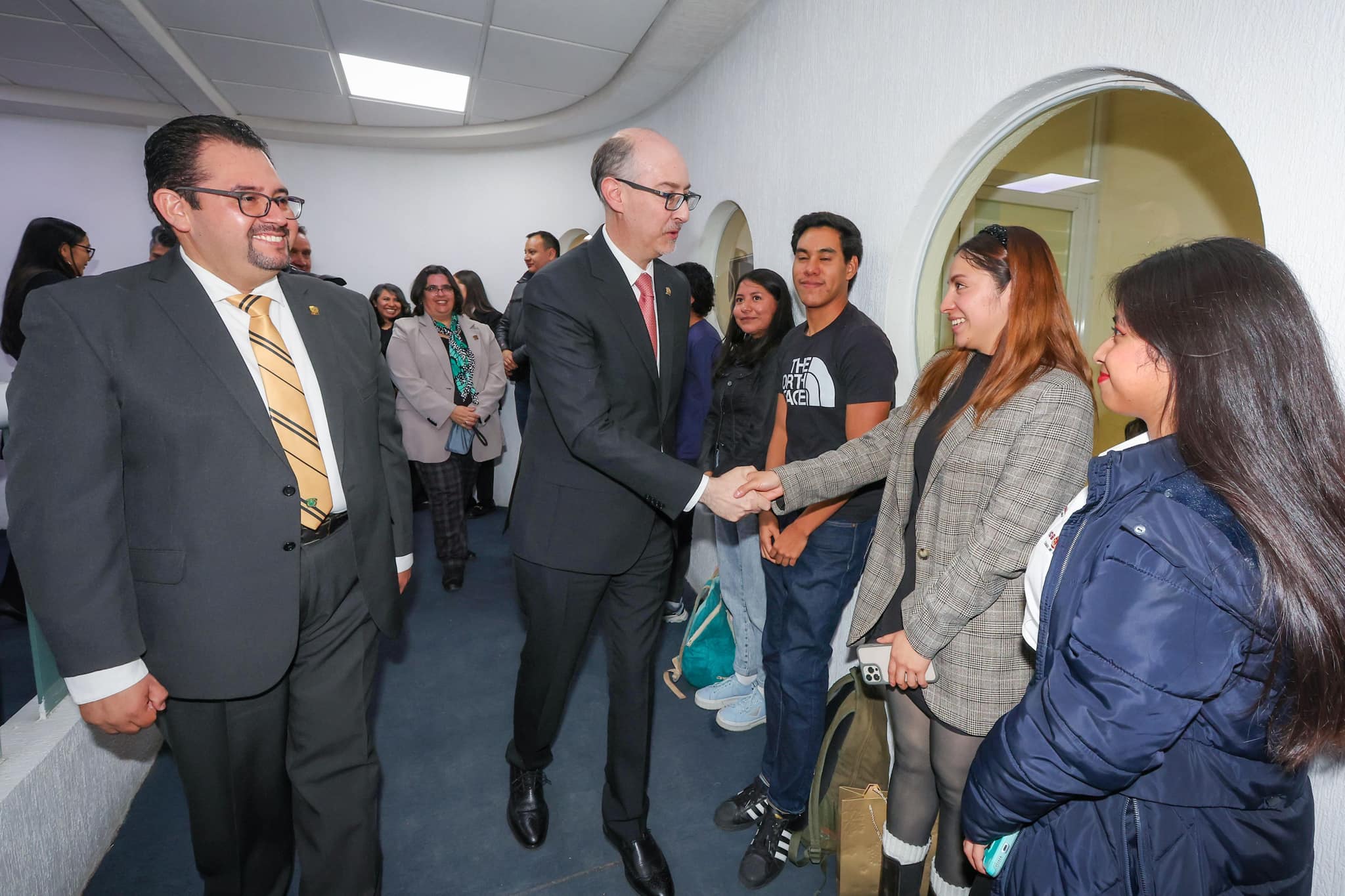 Eligen a Isidro Rogel, encargado del despacho de la Rectoría de la UAEMex