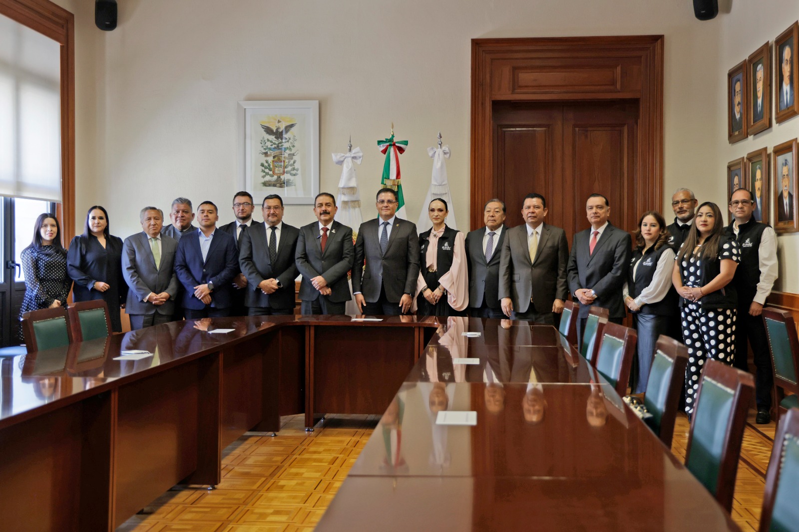 Capacitarán a 800 docentes en mediación escolar para fortalecer la convivencia en las aulas del Edomex