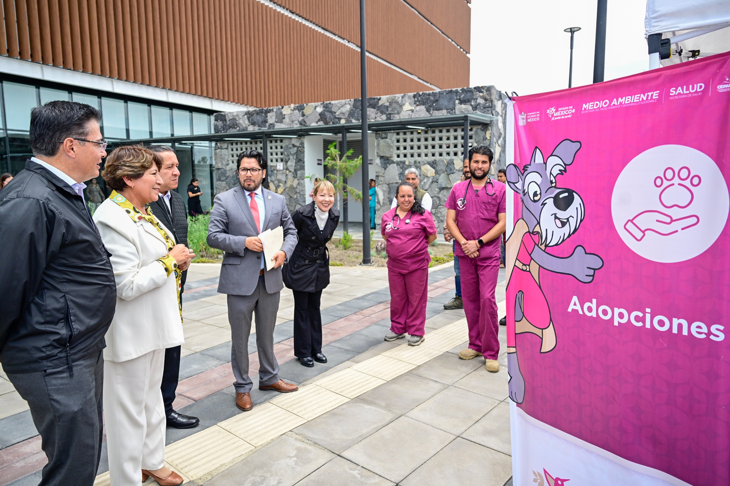 Edomex, pionero en permitir a discapacitados ingresar a juzgados con animales