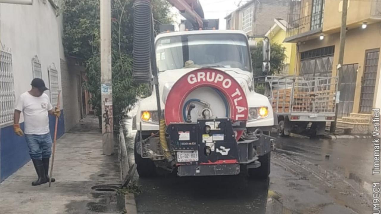 Atiende Grupo Tláloc encharcamientos en Ecatepec, Nezahualcóyotl y La Paz; habilita campamento en Lerma