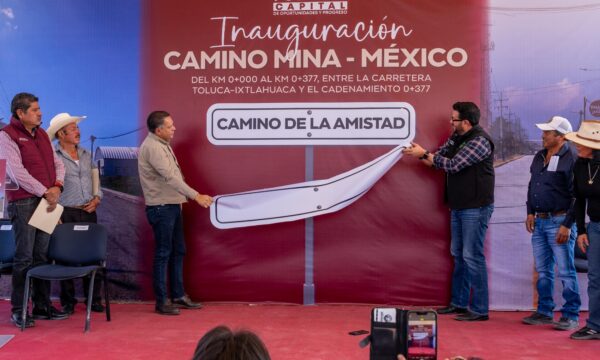 Inauguran Ricardo Moreno y Adolfo Solís «Camino de la Amistad»; beneficiará a 2 mil 500 habitantes