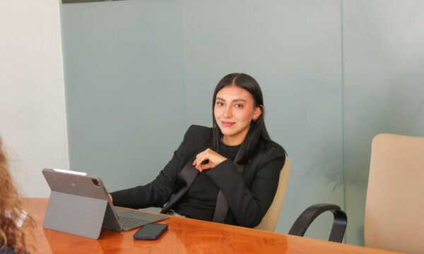 Regidora de Cuautitlán Izcalli denuncia presuntos actos de corrupción y desvío de recursos ante FGJEM