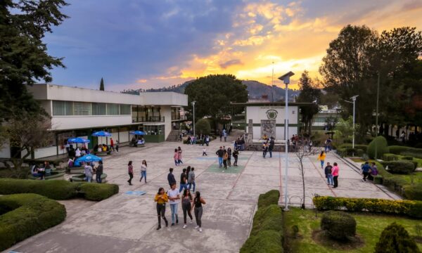 UAEMex amplía el acceso al bachillerato con nueva convocatoria y modalidad en línea