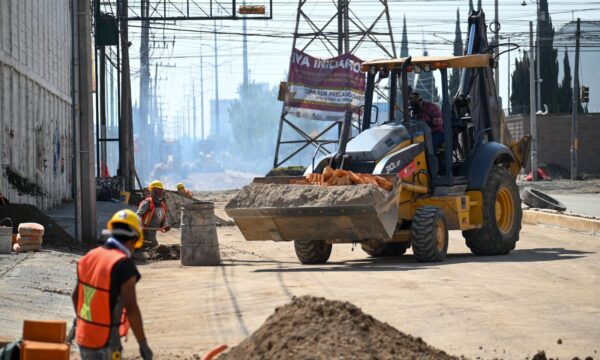 Apoya Gobierno Edomex en mejoramiento de calles en Toluca