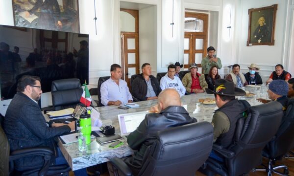 Almoloya de Juárez diseña plan de obras entre Adolfo Solís con delegados y autoridades auxiliares