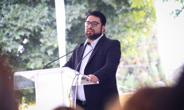 Endurece Naucalpan sanciones para quien tire basura en vía pública y cuerpos de agua