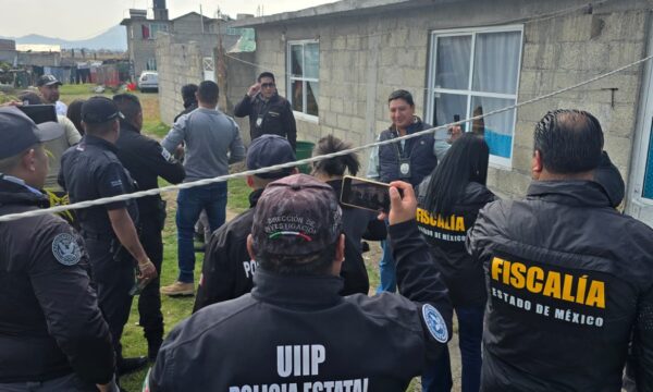 Rescatan a seis perros por presunto maltrato animal en San Pablo Autopan