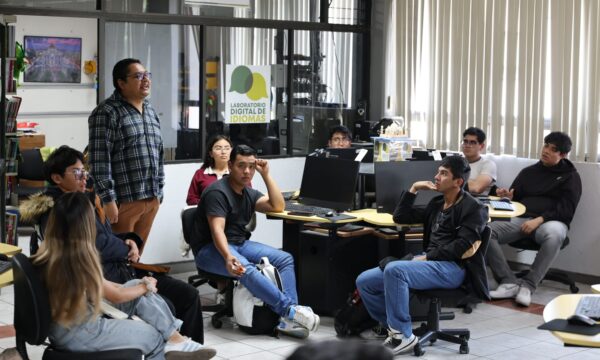 Regresan a las aulas casi 85 mil estudiantes de la UAEMex