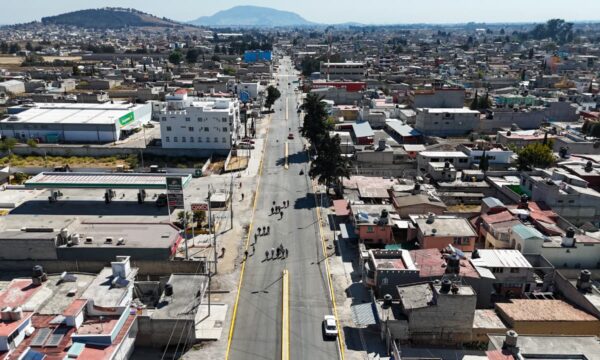 Supervisa Adolfo Solís avances de construcción del Bulevar Colibrí en San Francisco Tlalcilalcalpan