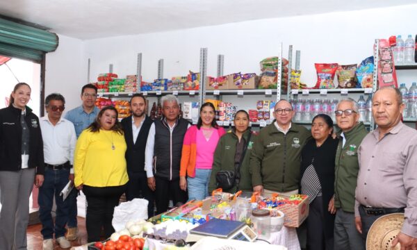 Gobierno de Zinacantepec refuerza acciones contra la pobreza alimentaria