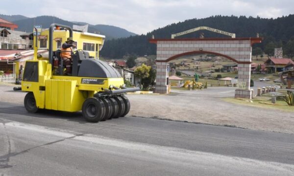 Avanza reconstrucción de la carretera Ocoyoacac-Tenango del Valle; beneficiará a 190 mil habitantes