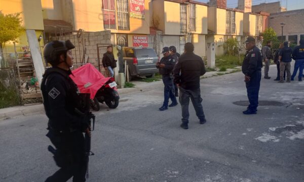 Golpe al narcomenudeo en Almoloya de Juárez: tres inmuebles asegurados y tres detenidos en Colinas del Sol