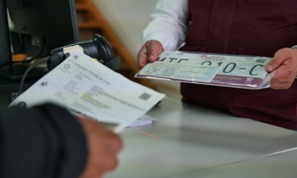 Avanza programa de Reemplacamiento en Edomex; 54 por ciento de los contribuyentes ya lo realizaron