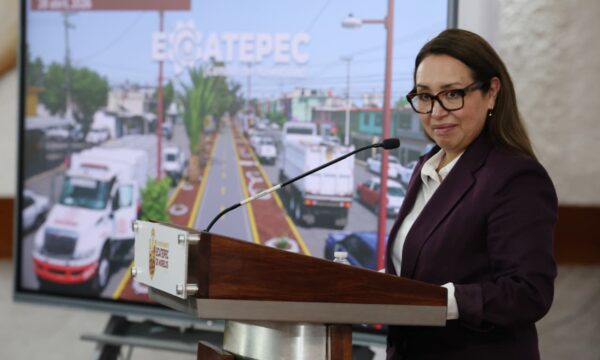Repavimenta Ecatepec 157 kilómetros de vialidades en lo que va del año