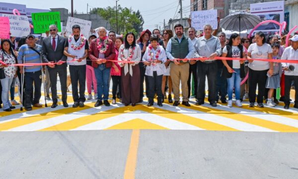Rehabilitan calle Benito Juárez en Chalco después de 40 años de abandono