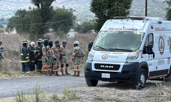 Buscan a cuatro personas  atrapadas en un túnel donde extraían combustible ilegalmente
