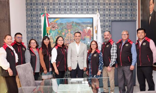 Metepec otorga seguro de vida gratuito y nuevos apoyos laborales a servidores públicos