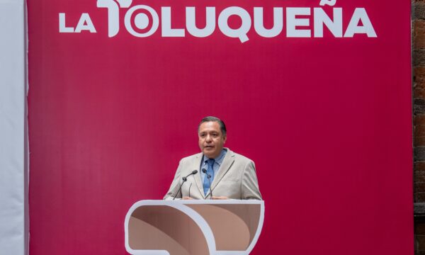 Dan de baja a 26 policías municipales por conductas irregulares en Toluca