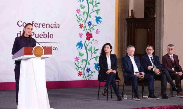Sheinbaum propone postergar la elección judicial al 2028