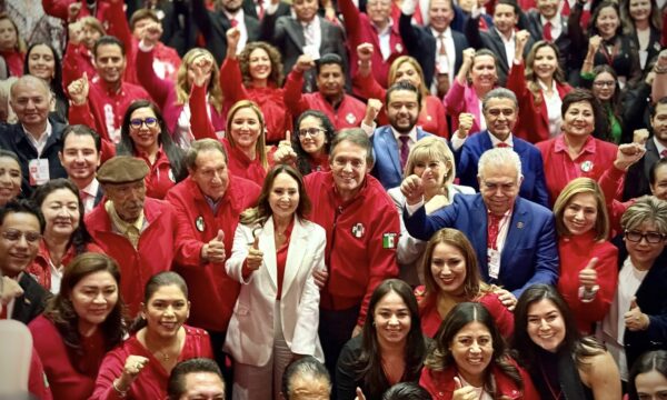 “En el PRI no hay tribus”: Cristina Ruiz llama a la unidad para recuperar al priismo mexiquense