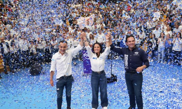 Arropa PAN a Iraí Albarrán como relevo en Metepec rumbo a 2027