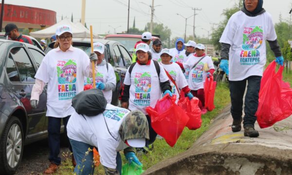 Más de 50 mil personas participaron en la Faena Ecatepec, para limpiar espacios públicos