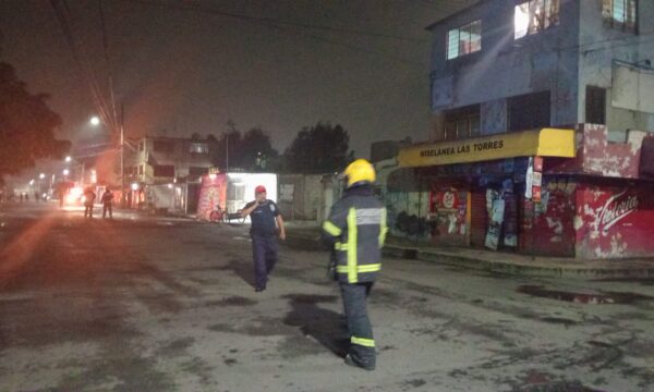Desalojan 500 domicilios en Neza por fuga de gas natural; descartan riesgo de explosión