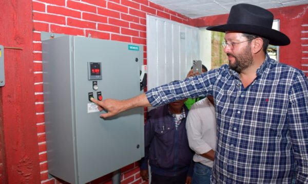 Rehabilitan pozo en Almoloya de Juárez; mejorará abasto de agua para familias del Barrio de San Pedro