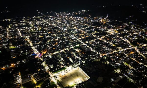 Proyecta Toluca llegar a 70 mil luminarias; suma 25 mil lámparas inteligentes a 18 meses de gobierno