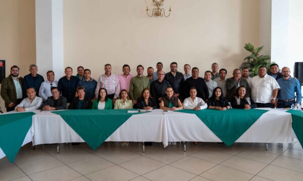 Alista Couttolenc estrategia hacia 2027; evalúa resultados de alcaldes y legisladores del PVEM