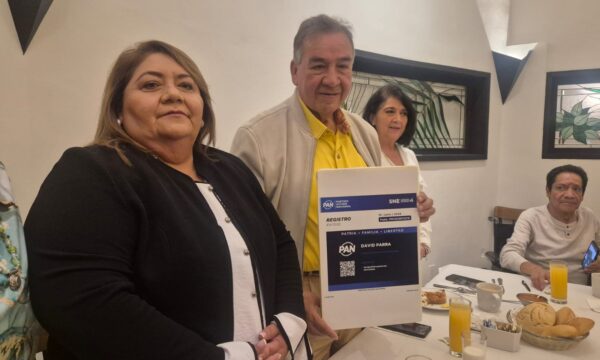 David Parra se inscribe para la Defensa de Naucalpan por el PAN