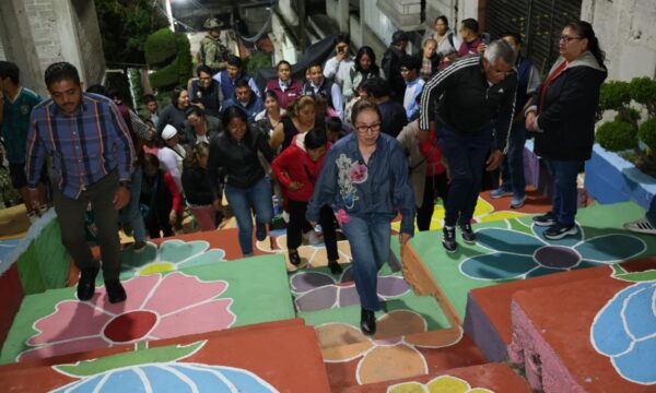 Pintarán en Ecatepec las fachadas de más de 3 mil viviendas de la Sierra de Guadalupe