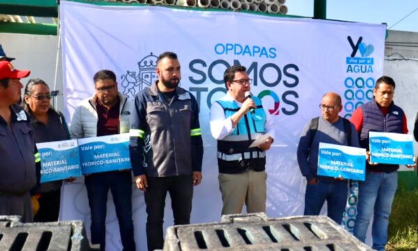 Entregan material hidráulico a tres comunidades de Lerma