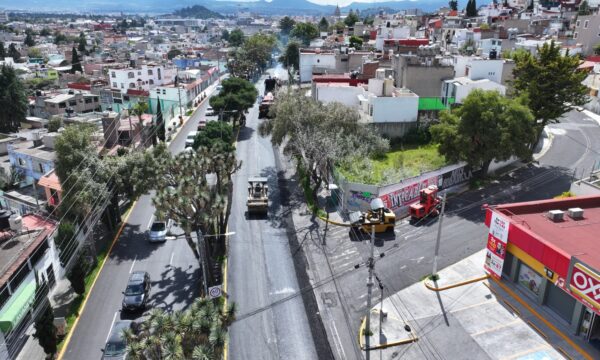 Intensifica ritmo de pavimentación el Diablo Dragón en Paseo Matlazincas