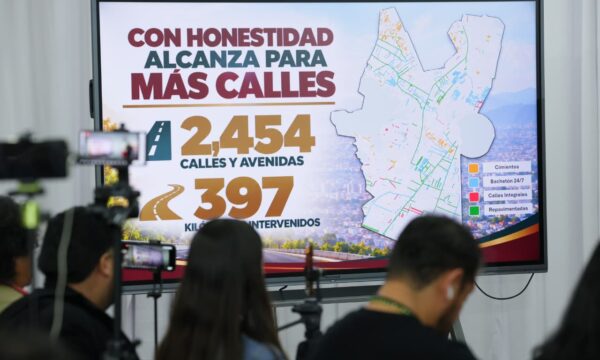 Reconoce Ecatepec rezago en mantenimiento de vialidades pero destaca haber reparado más de 2 mil 400 calles