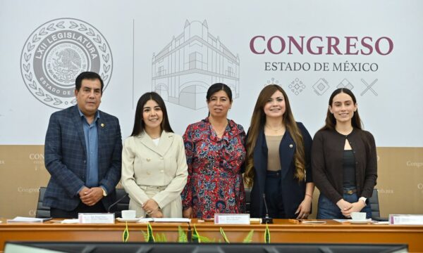 Congreso mexiquense plantea corresponsabilidad familiar para regular uso de dispositivos en menores