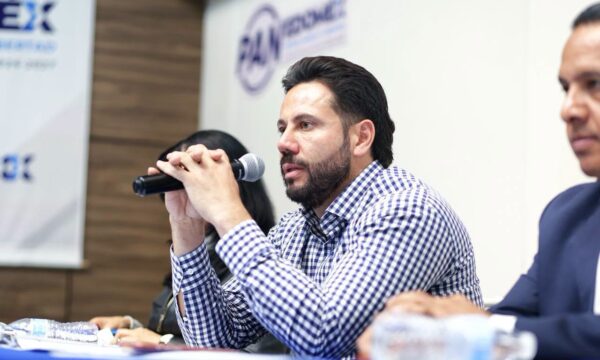 Plantea Anuar Azar debatir portación de armas tras multihomicidio en Atizapán