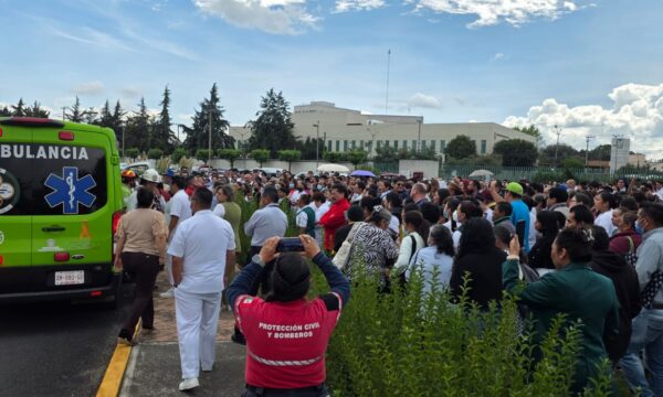 Evacúan a 980 personas por sobrepresión en tanque de gas LP del Hospital Adolfo López Mateos