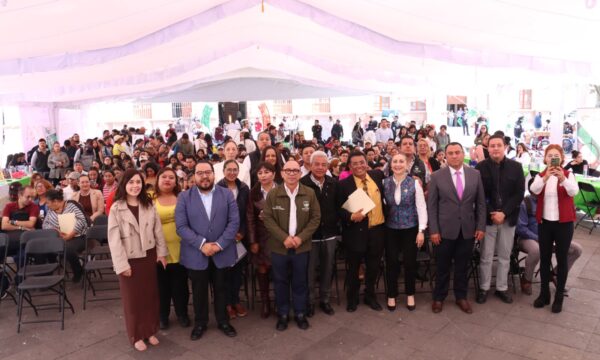 Feria del Empleo acerca vacantes a buscadores de trabajo en Zinacantepec