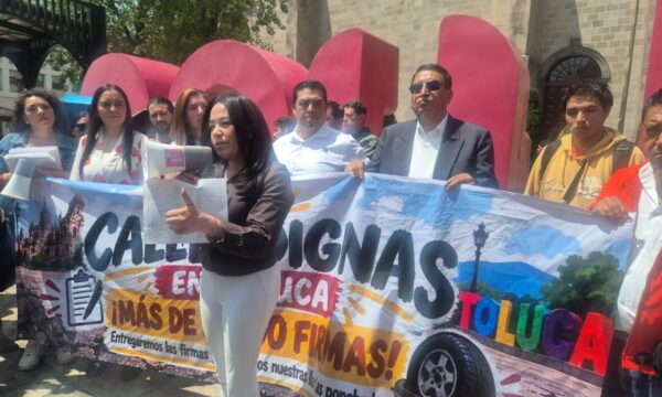 Priístas piden reconducir presupuesto del Alfeñique para bacheo en Toluca