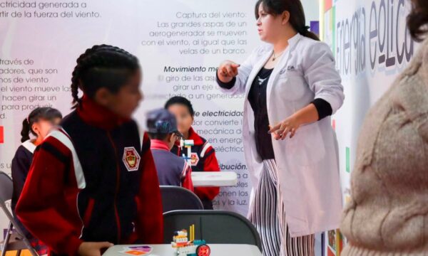 Lerma acerca la ciencia a estudiantes de Santa María Atarasquillo con “Ciencia sobre Ruedas”