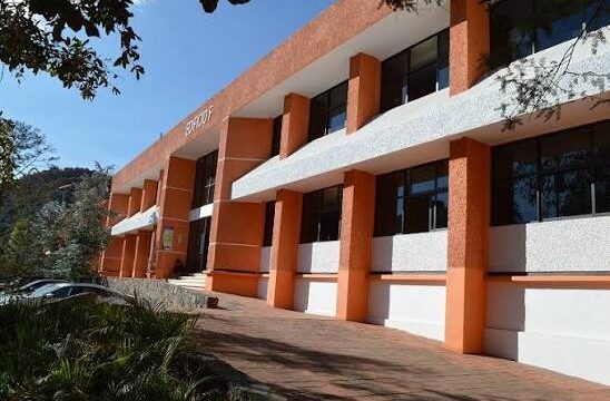 Renuncia rector del Tecnológico de Valle de Bravo; acusa presiones y prácticas del viejo régimen